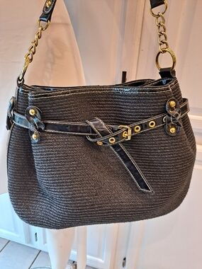 Vintage Black Woven Paper Straw Shoulder Bag w/Gold Hardware Beach To City